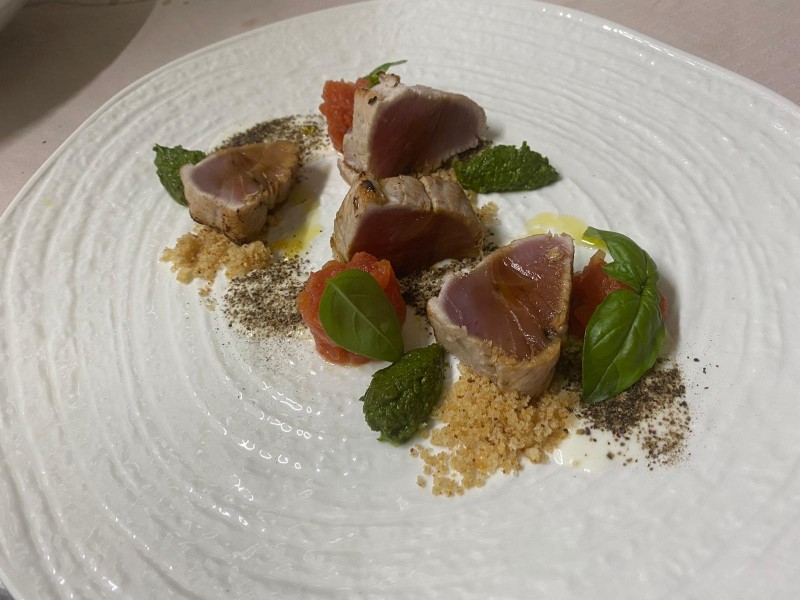 TATAKI DI PALAMITA IN SALSA SOIA