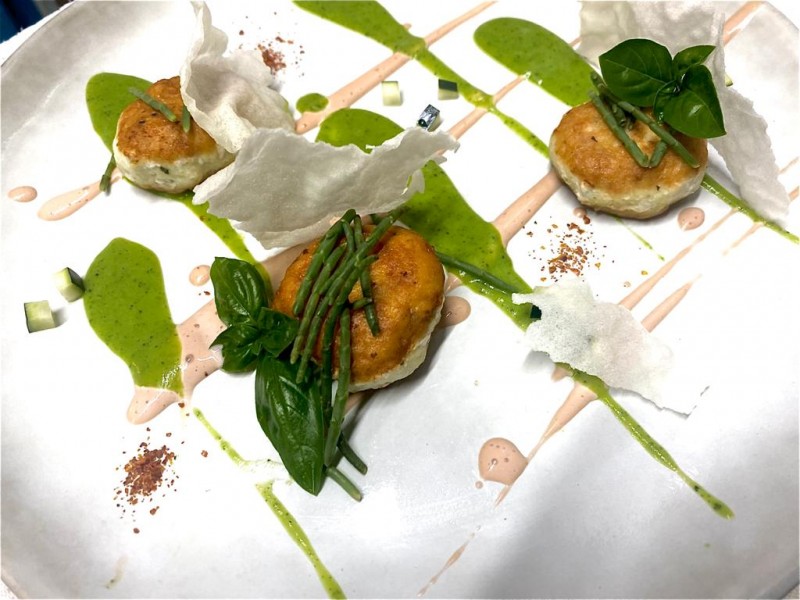 POLLO, PROVOLA E BASILICO